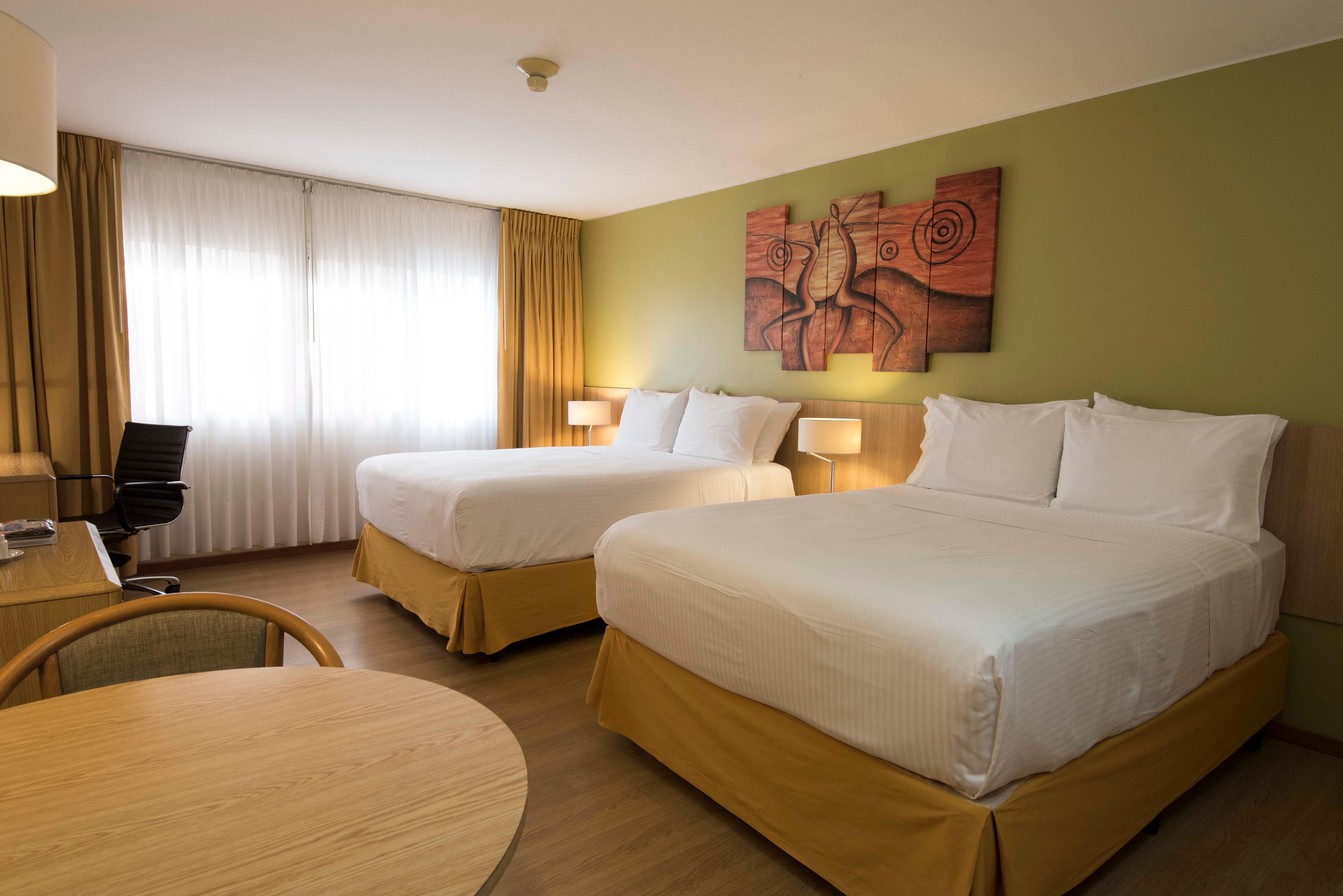 Holiday Inn Montevideo By Ihg Exterior foto