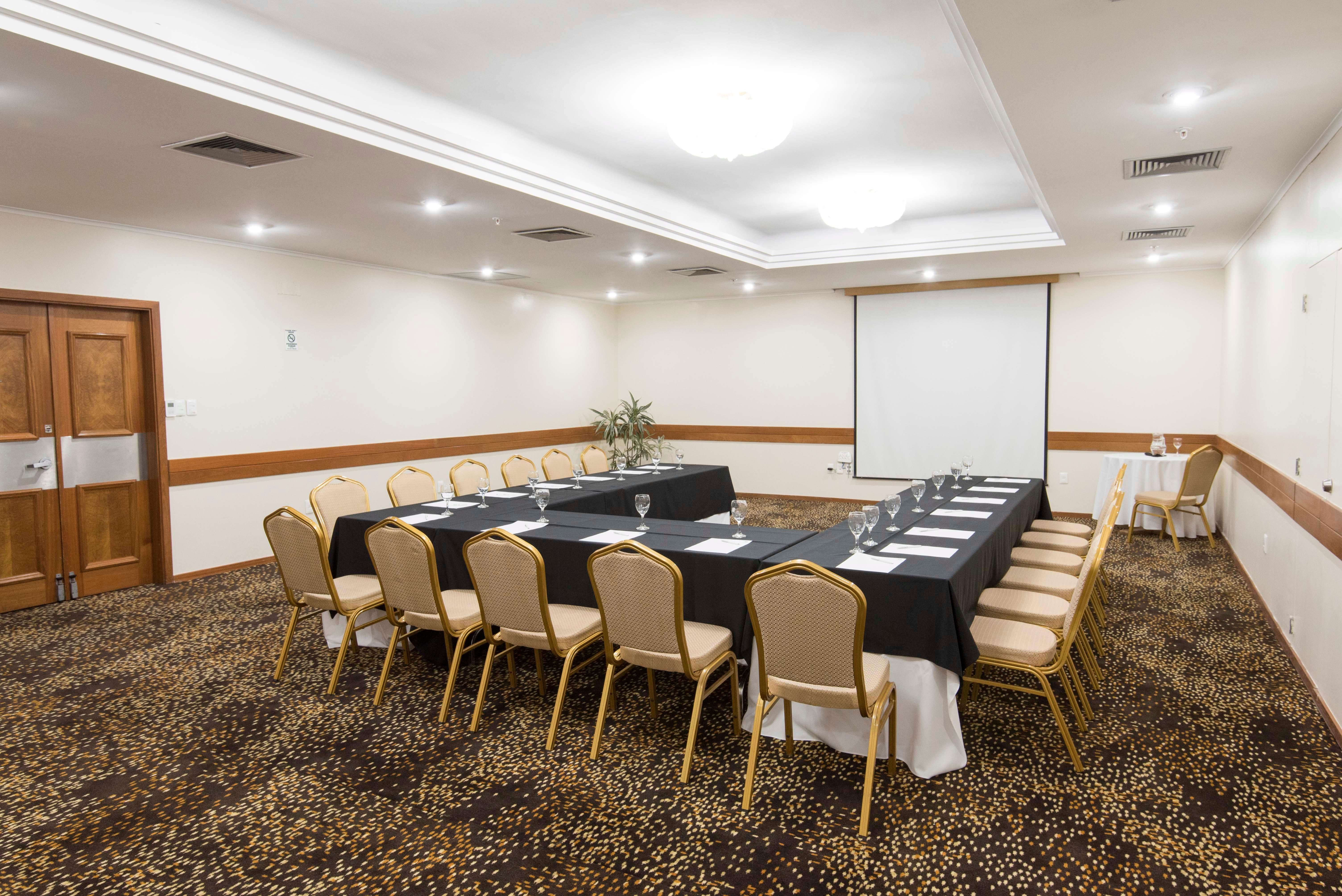 Holiday Inn Montevideo By Ihg Exterior foto